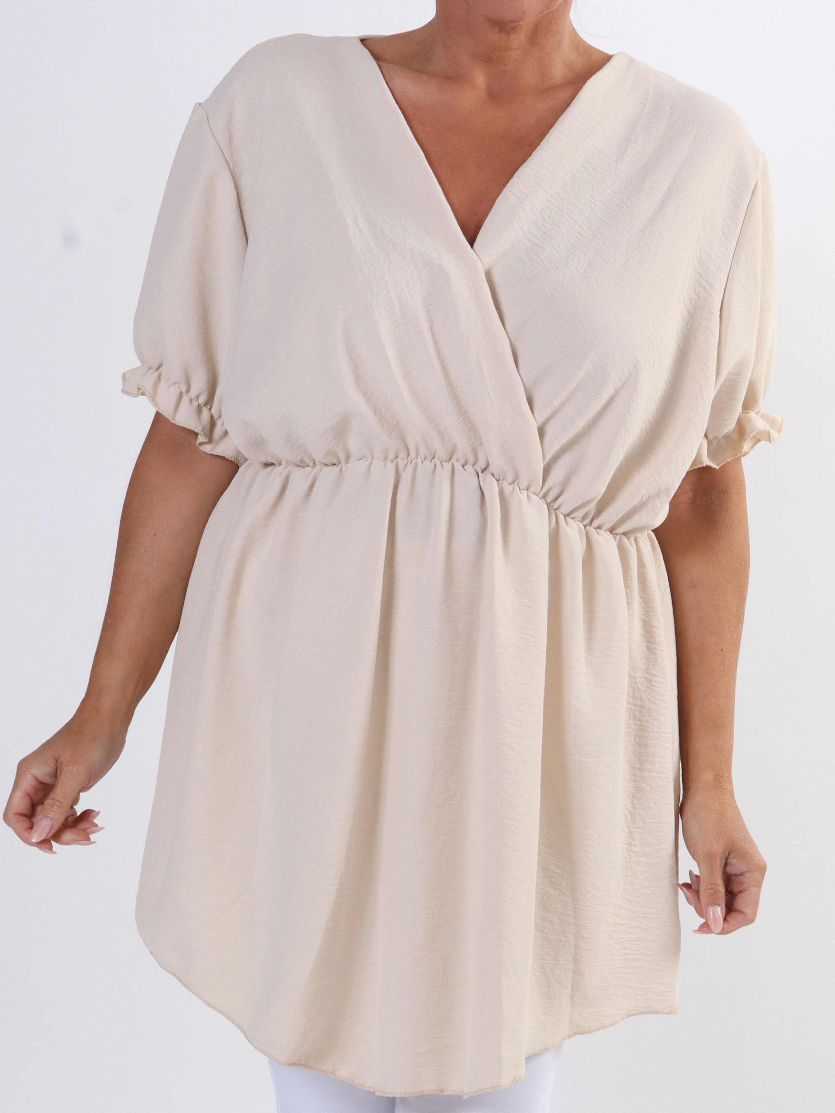 Yda Plain Short Sleeve - Sød plus size bluse med elastik i taljen